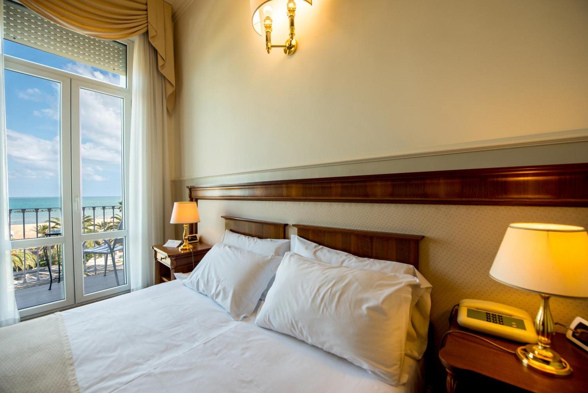Hotel Progresso Σαν Μπενεντέτο ντελ Τρόντο Εξωτερικό φωτογραφία