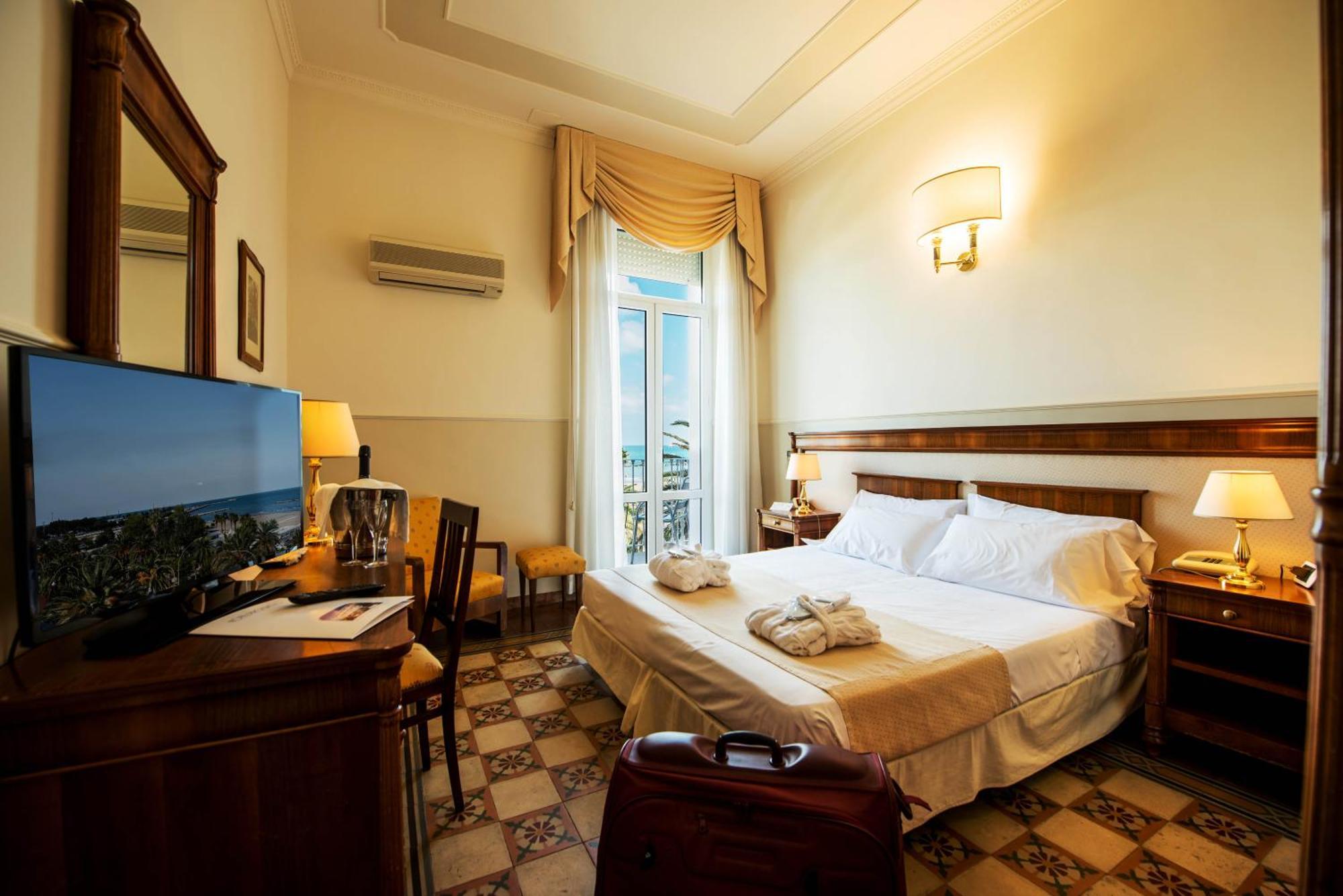 Hotel Progresso Σαν Μπενεντέτο ντελ Τρόντο Εξωτερικό φωτογραφία